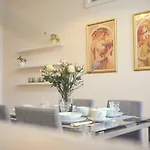 Apartment In The Heart Of Prague